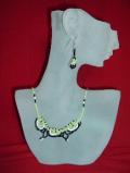 Handmade bead necklace with earrings (NS02001)