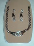 Silver finish necklace set with colored stones (FJSJ0100008)