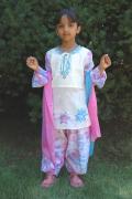 Tell me more about Long sleeved patiala-style salwar suit for kids (SS2102)