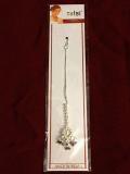 Fancy Indian mang tika with clear and red stones (MTTU001) Fancy Indian mang tika with clear and red stones (MTTU001)
