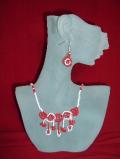 Handmade bead necklace with earrings (NS04001) Handmade bead necklace with earrings (NS04001)