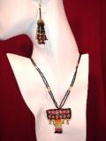 Handmade bead pendant necklace with earrings (NS10001) Handmade bead pendant necklace with earrings (NS10001)